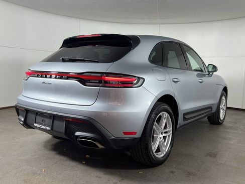 Certified 2025 Porsche Macan image 7