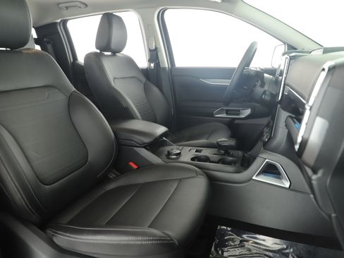 Certified 2024 Ford Ranger Lariat w/ Advanced Towing Package image 21