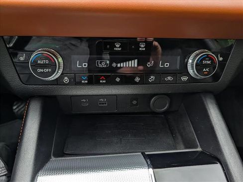 Used 2022 Mitsubishi Outlander SEL AWD/4WD image 38
