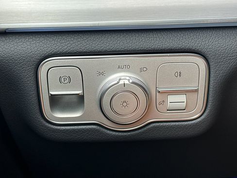 New 2026 Mercedes-Benz GLE 450 GLE 450 Coupe image 31