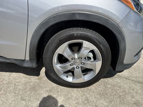 Used 2020 Honda HR-V LX image 58