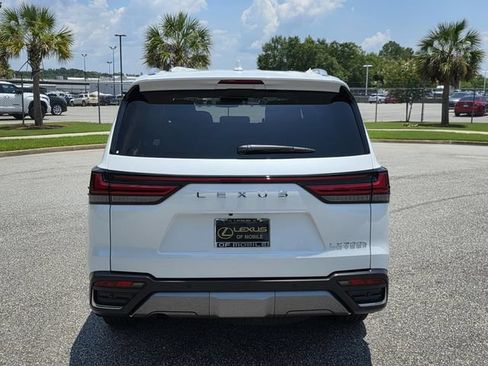 New 2026 Lexus LX 700h Luxury AWD/4WD image 3