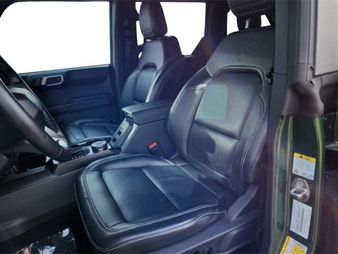 Used 2025 Ford Bronco Outer Banks image 26