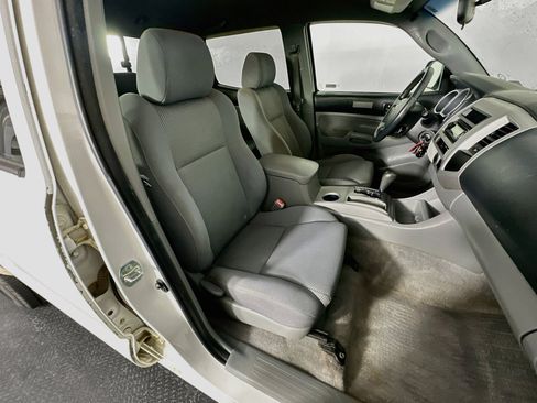 Used 2007 Toyota Tacoma PreRunner RWD image 27