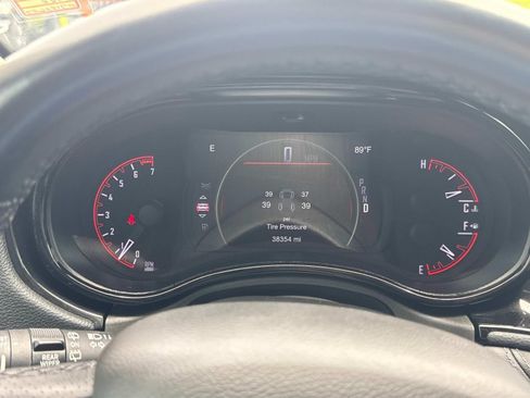 Used 2022 Dodge Durango SXT w/ Anodized Platinum Package RWD image 36