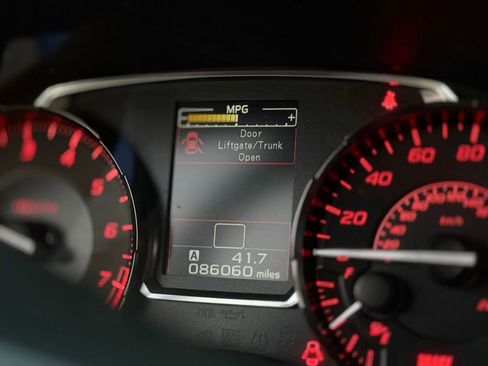 Used 2016 Subaru WRX Premium image 25