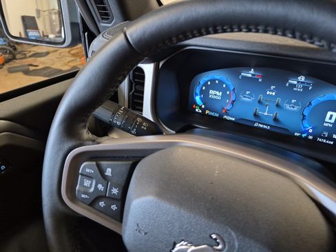 Certified 2025 Ford Bronco Outer Banks AWD/4WD image 25