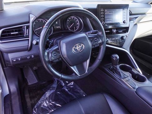 Certified 2023 Toyota Camry SE image 11