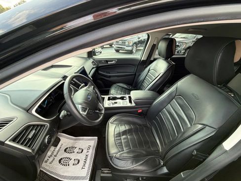 Used 2021 Ford Edge SEL w/ Convenience Package AWD/4WD image 11