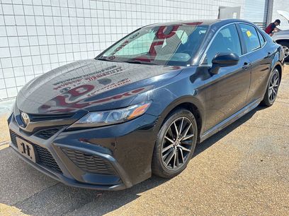 Used 2021 Toyota Camry SE