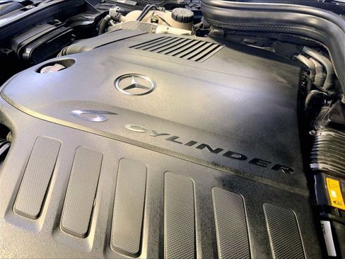 Used 2022 Mercedes-Benz GLE 450 4MATIC image 33