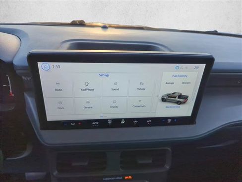 Used 2025 Ford Maverick XL FWD image 21