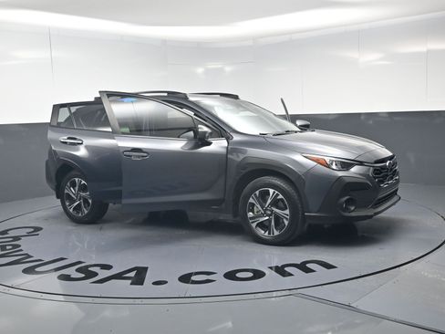 Used 2024 Subaru Crosstrek 2.0i Premium AWD/4WD image 22