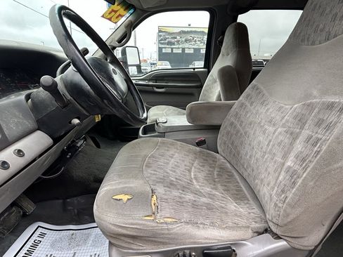Used 1999 Ford F350 XLT image 11