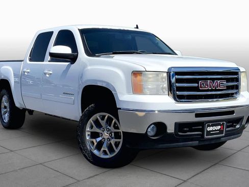 Used 2012 GMC Sierra 1500 SLT w/ Max Trailering Pack AWD/4WD image 2