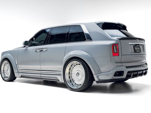Used 2026 Rolls-Royce Cullinan AWD/4WD image 11