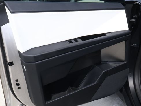 Used 2024 Tesla Cybertruck Cyberbeast image 15