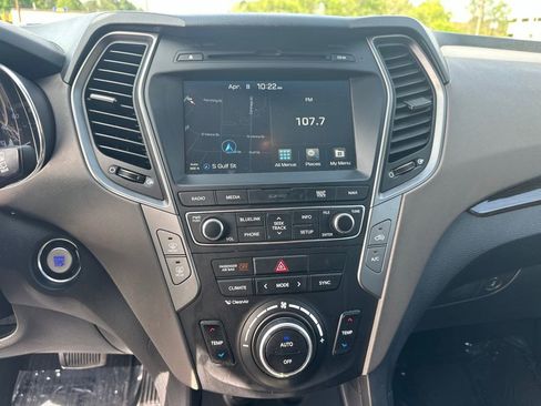 Used 2017 Hyundai Santa Fe Sport FWD image 23