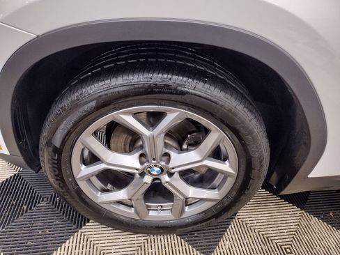 Used 2023 BMW X3 xDrive30i w/ Premium Package image 5