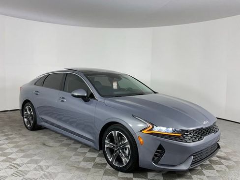 Used 2022 Kia K5 EX image 3