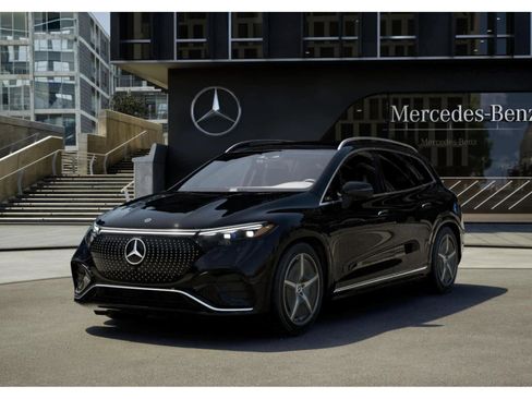 New 2026 Mercedes-Benz EQS 400 4MATIC SUV image 39