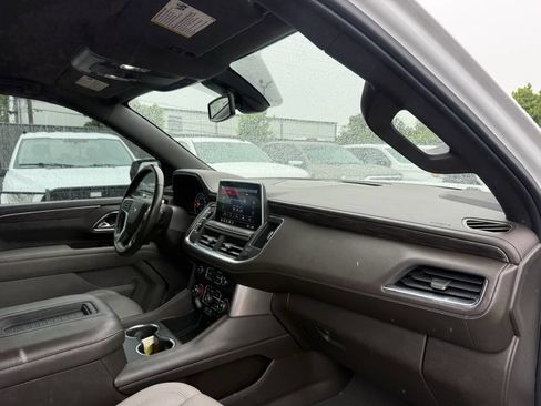 Used 2021 Chevrolet Suburban Z71 w/ Z71 Off-Road Package AWD/4WD image 9