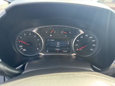 Used 2024 Chevrolet Equinox LT FWD image 21