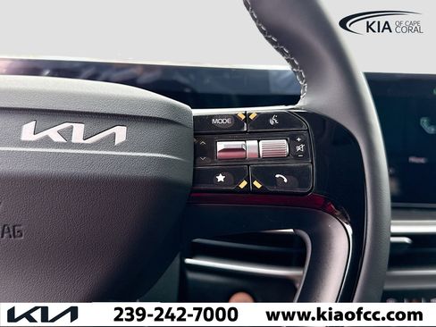 New 2026 Kia Sorento LX image 36