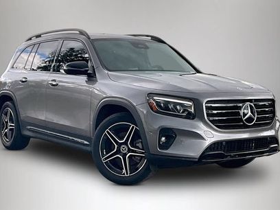 New 2025 Mercedes-Benz GLB 250