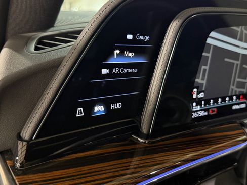 Certified 2023 Cadillac Escalade Premium Luxury w/ Performance Package AWD/4WD image 20