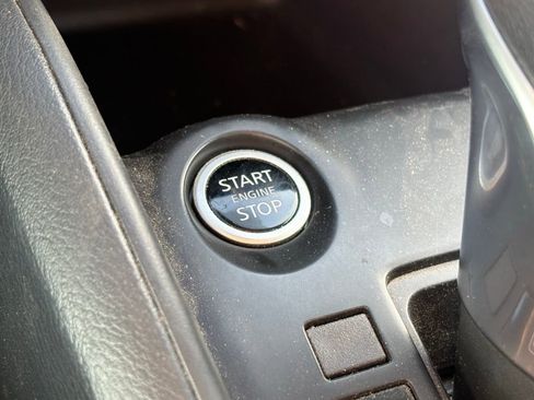 Used 2025 Nissan Kicks Play S image 13