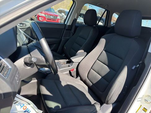 Used 2016 MAZDA CX-5 Touring image 19