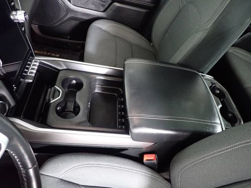 Used 2022 RAM 1500 Big Horn AWD/4WD image 26