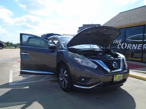 Used 2015 Nissan Murano Platinum w/ Platinum Technology Package FWD image 20