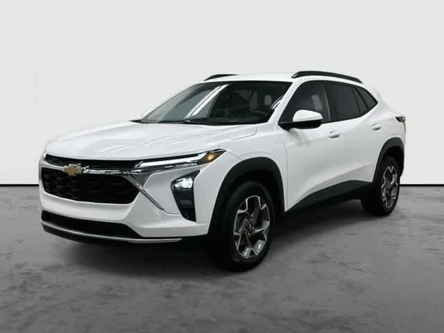 Used 2025 Chevrolet Trax LT w/ LT Convenience Package FWD image 1