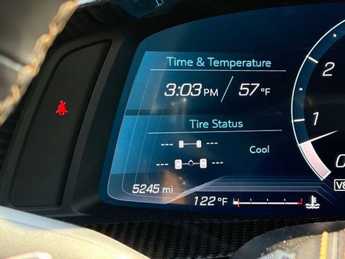 Used 2024 Chevrolet Corvette Stingray Premium Conv w/ Z51 Performance Package image 25