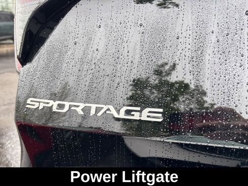 Used 2026 Kia Sportage EX FWD image 18