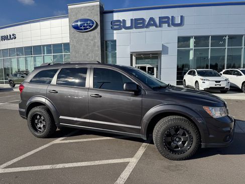 Used 2017 Dodge Journey SXT w/ Premium Group image 1