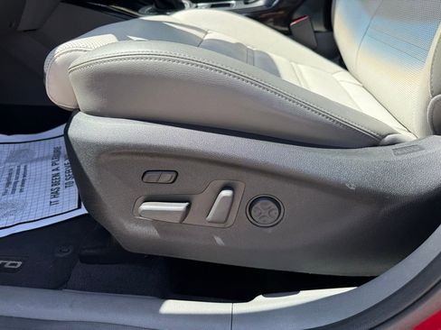 Used 2018 Kia Sorento SX image 14