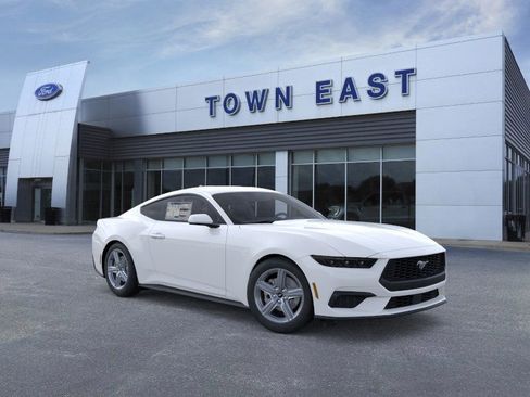 New 2026 Ford Mustang Coupe image 7