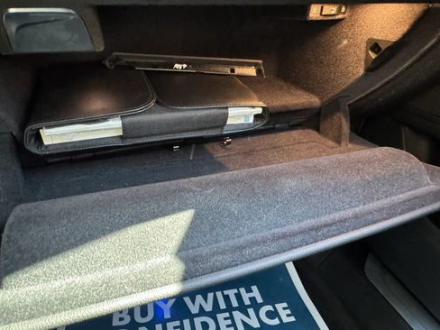 Used 2016 BMW 740i RWD image 34