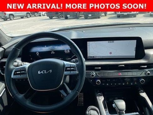 Used 2024 Kia Telluride SX Prestige X-Pro AWD/4WD image 6