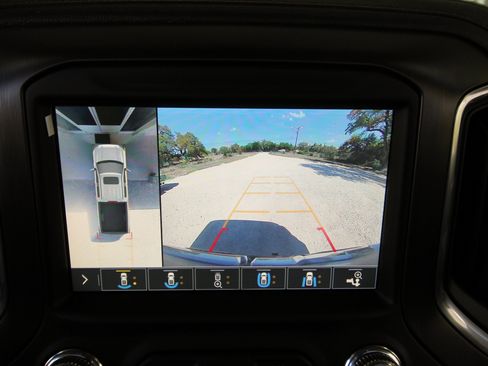 Used 2019 GMC Sierra 1500 AT4 w/ AT4 Premium Package AWD/4WD image 33
