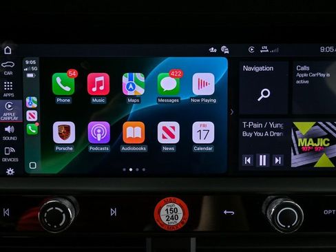 New 2026 Porsche Macan image 16