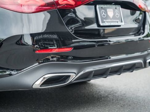 Used 2024 Mercedes-Benz E 350 4MATIC Sedan image 9