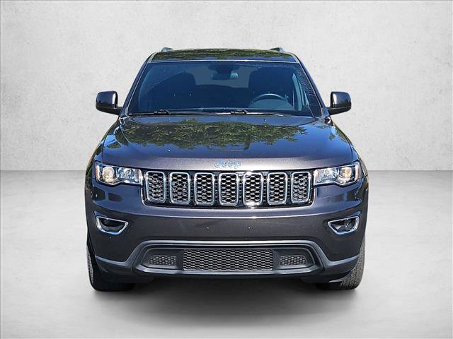 Used 2019 Jeep Grand Cherokee Laredo RWD image 2
