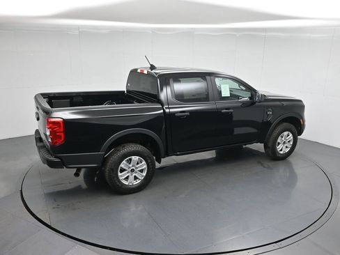 Used 2025 Ford Ranger XL image 38