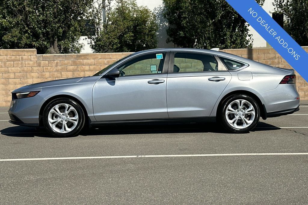 Certified 2025 Honda Accord LX image 7