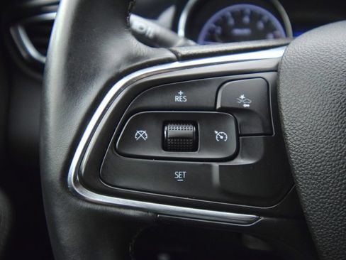 Used 2023 Buick Encore GX Select FWD image 34