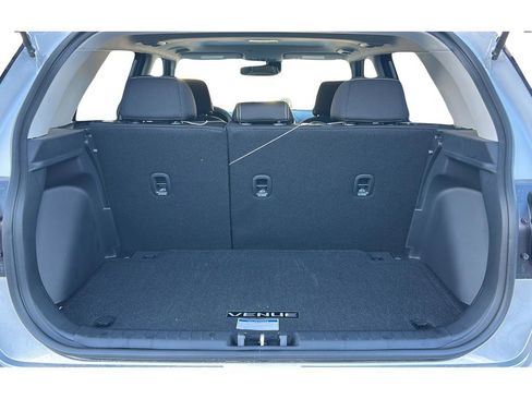 New 2026 Hyundai Venue SEL FWD image 9